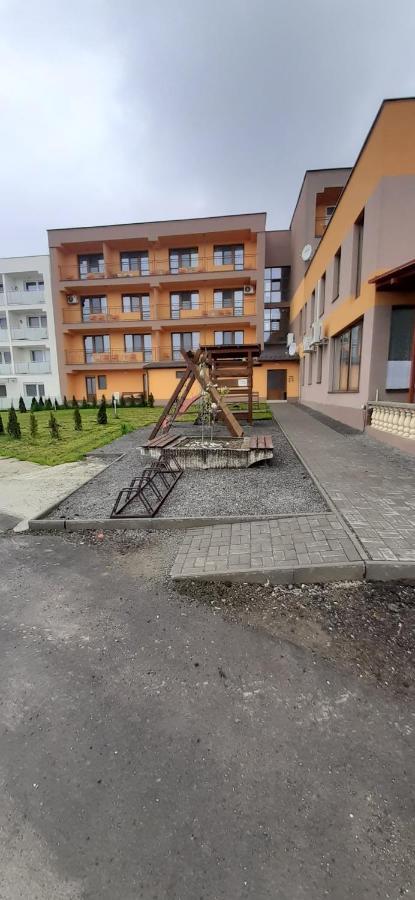 Hotel Felicia Kaluža Dış mekan fotoğraf