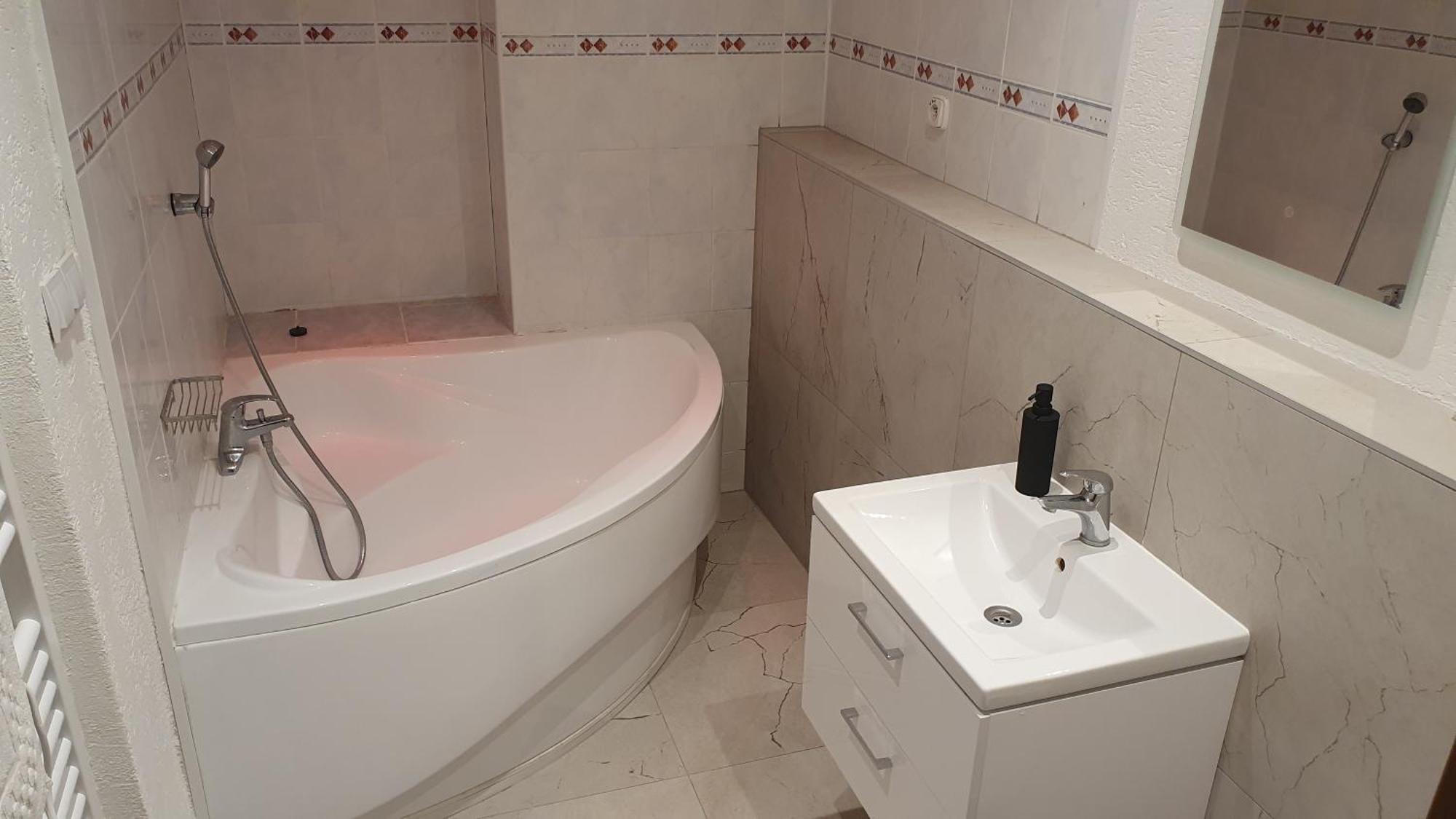 Hotel Felicia Kaluža Dış mekan fotoğraf