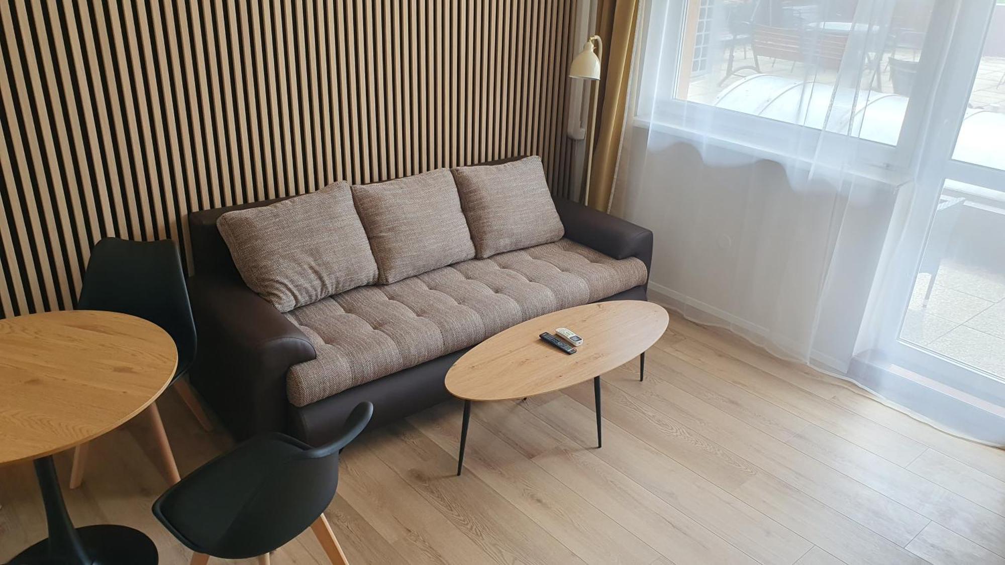 Hotel Felicia Kaluža Dış mekan fotoğraf