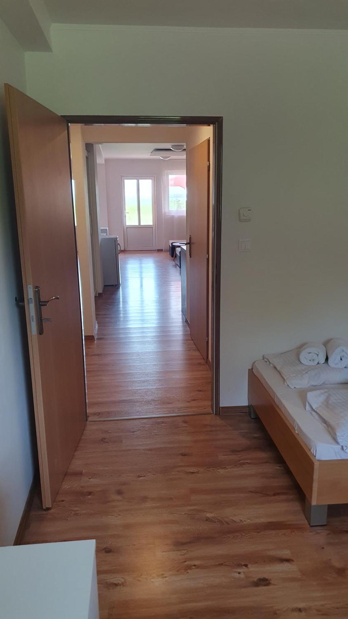 Hotel Felicia Kaluža Dış mekan fotoğraf
