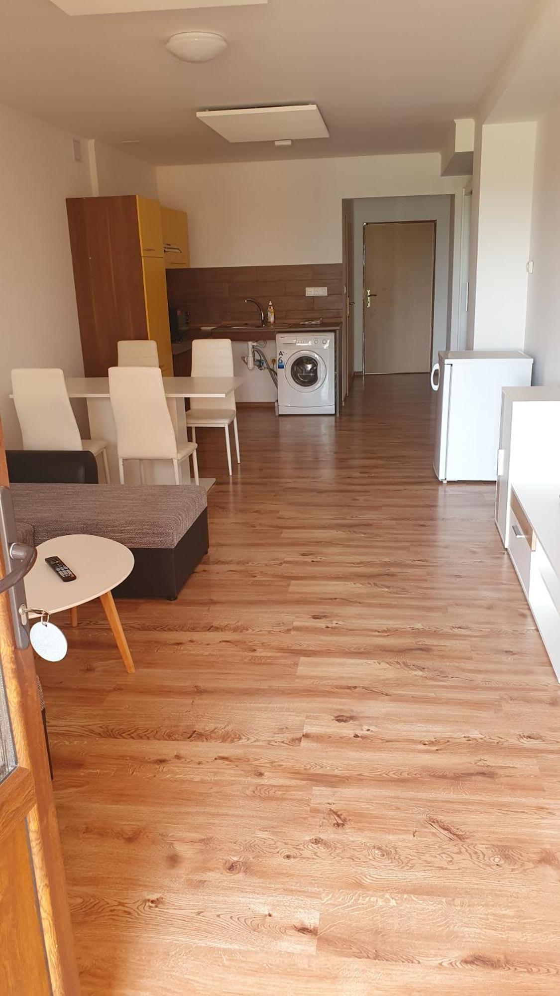 Hotel Felicia Kaluža Dış mekan fotoğraf