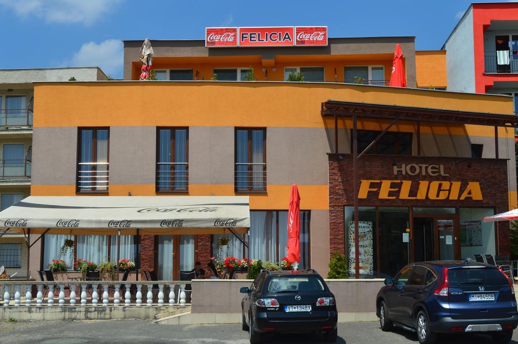Hotel Felicia Kaluža Dış mekan fotoğraf