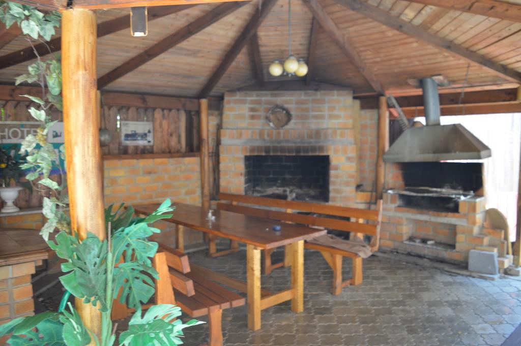 Hotel Felicia Kaluža Dış mekan fotoğraf